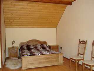 Дома для отпуска Villa VIP-Class Яремче Дом с 4 спальнями-28