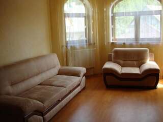 Дома для отпуска Villa VIP-Class Яремче Дом с 4 спальнями-56